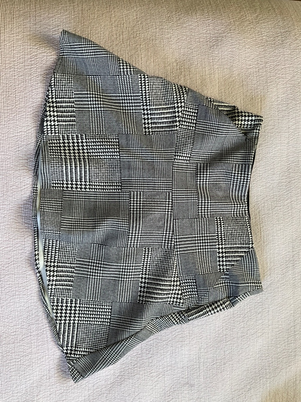 Ralph Lauren 16” athleisure skort in XS with elastic waste